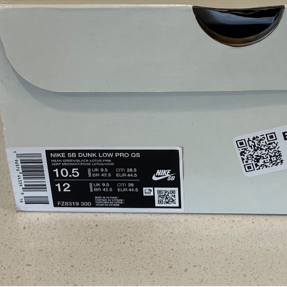 Nike SB Dunk Low Pro QS Buttercup Mean Green Black Lotus Pink 300 Men's Sz 10.5 - Picture 7 of 12